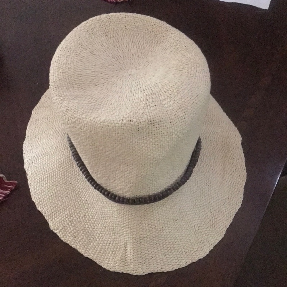 Beach woven hat
